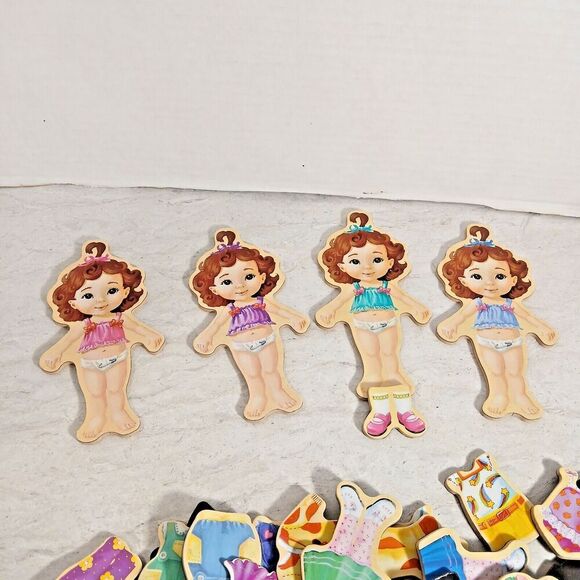 T.S. Shure Wooden Doll Quadruplets with 61 Pieces of Dress up Doll Clothes 2016. - Picture 7 of 11